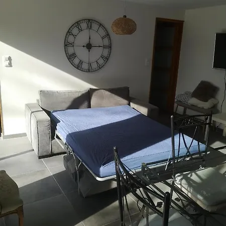 Sur Jardin Au Calme A Pernes 1