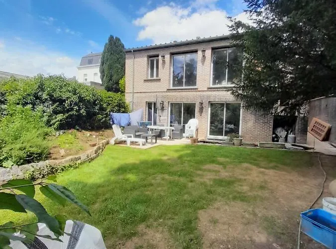 Sur Jardin Au Calme A Pernes 1 *