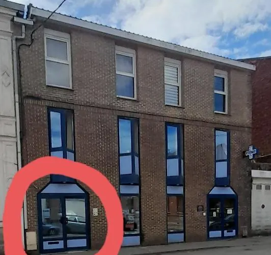 Sur Jardin Au Calme A Pernes 1 * Pernes (Pas-de-Calais)